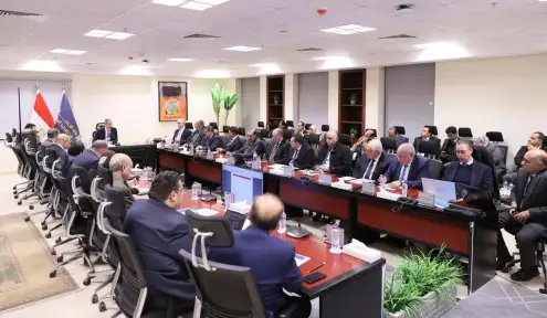 وزير الاتصالات وتكنولوجيا المعلومات يترأس...