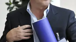 سميح ساويرس يتنحى عن رئاسة...