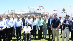 الملا والمفوضة الأوروبية للطاقة يتفقدان...