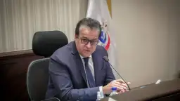 وزارة الصحة تبحث التعاون مع شركة...