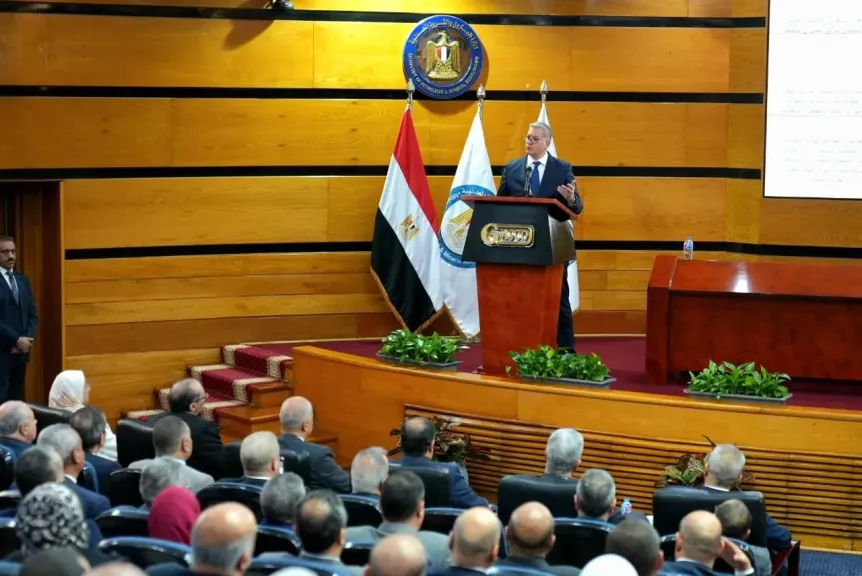 وزير البترول المصري