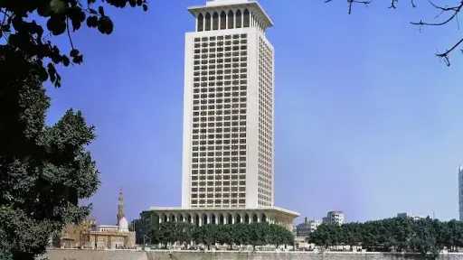 سياسة