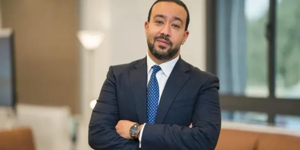 محمد نصر، العضو المنتدب والرئيس التنفيذي للشركة المصرية للاتصالات