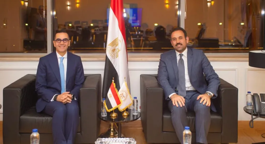 وزير الاستثمار يبحث مع جهاز مستقبل مصر تعزيز التعاون في سلاسل الإمداد والسلع الاستراتيجية