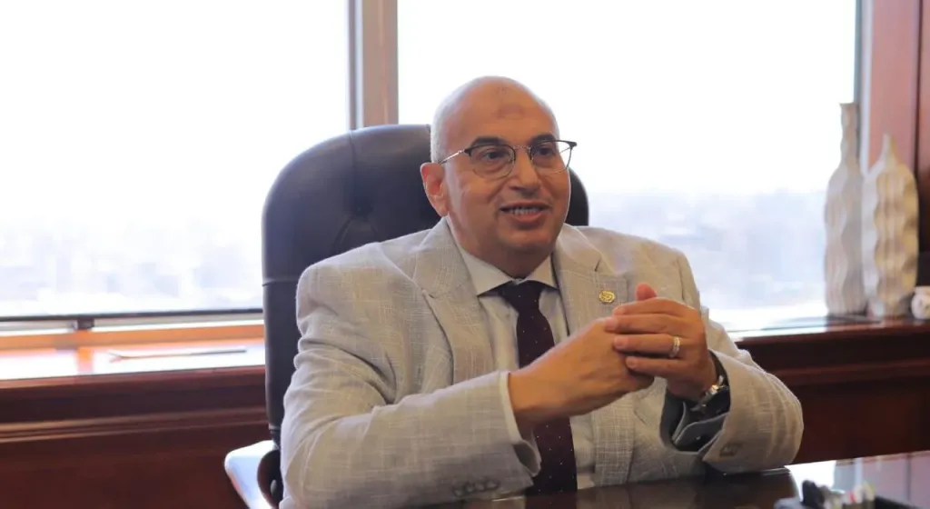النائب أشرف عبد الغني: أولوية لإنقاذ المصانع المتعثرة داخل مجلس الشيوخ