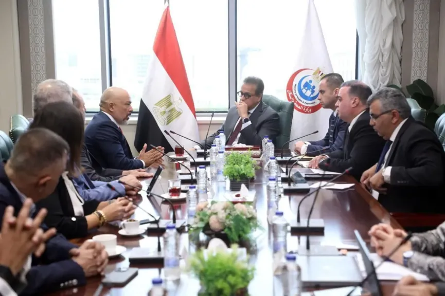 “إي آند مصر” تبحث سبل تعزيز شراكتها مع الحكومة لتسريع التحول الرقمي في القطاع الصحي ودعم مستهدفات مصر 2030
