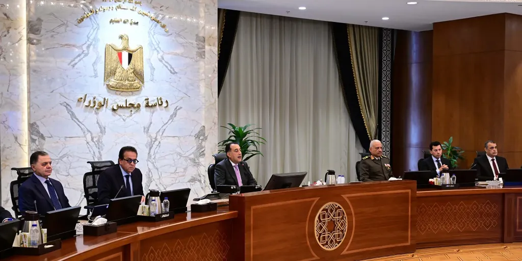 مجلس الوزراء يُوافق على مشروع قرار بإصدار لائحة تنظيم التصوير الأجنبي داخل مصر