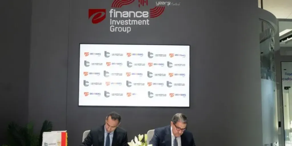 بنك قناة السويس يوقع بروتوكول تعاون مع شركة “إي أسواق – مصر”