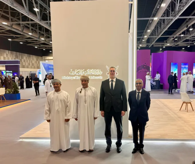 وزير البترول يشارك في من قمة عمان للهيدروجين الأخضر