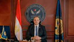 بنوك وتأمين