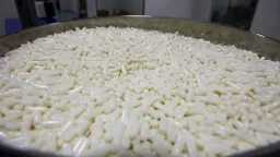 صناعة وتجارة