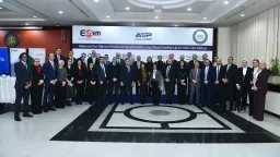 بنوك وتأمين