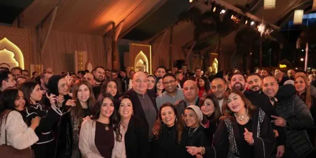 بنوك وتأمين