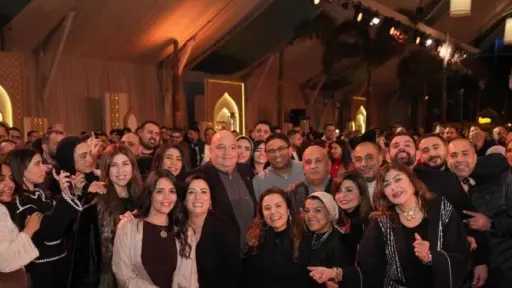 بنوك وتأمين