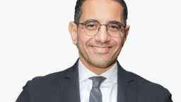 بنوك وتأمين