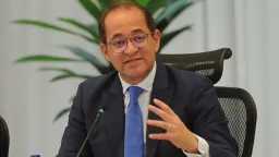 بنوك وتأمين