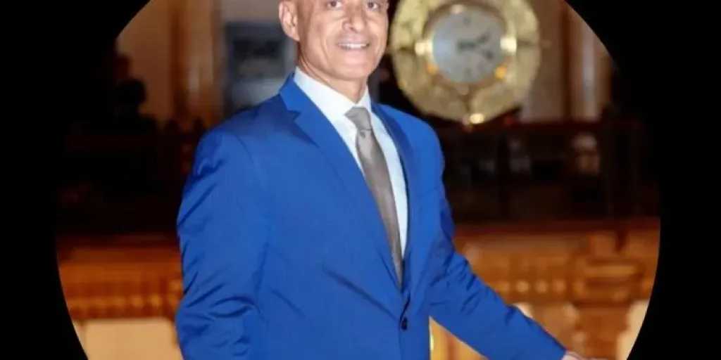 بنوك وتأمين