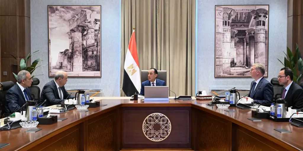 سياحة وسفر