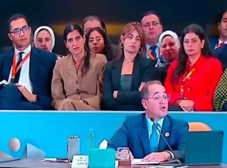 صناعة وتجارة