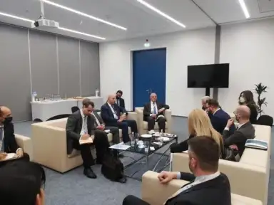 وزيرا الزراعة والرى يلتقيان ممثلى...