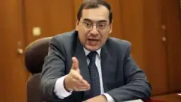 الملا يستقبل وزير الصناعة والتجارة...