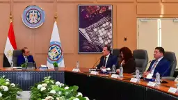 وزير المالية ..مجتمع الأعمال سيشعر...