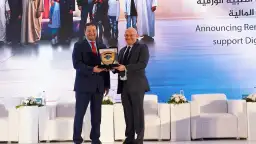 ”سمارت للخدمات الطبية” راعٍ بلاتيني...