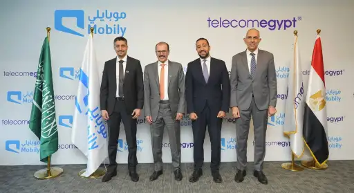 "موبايلي" تتعاون مع "المصرية للاتصالات"...