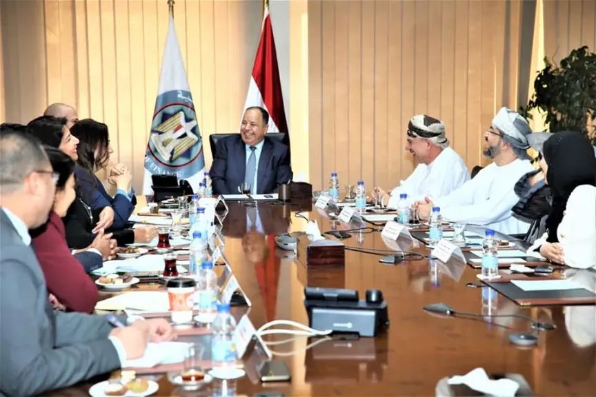 وزير المالية.. فى لقائه مع رئيس بورصة «مسقط»: تعميق الشراكات الاقتصادية العربية