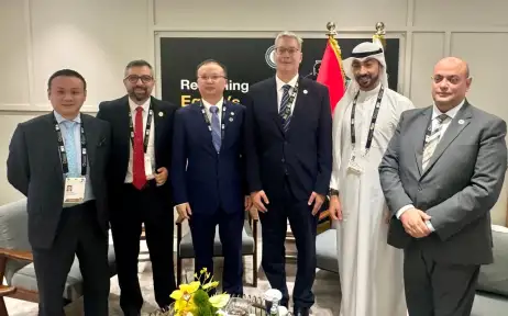 وزير البترول يتابع موقف انشطة...