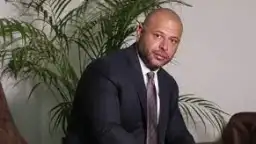 رئيس البورصة المصرية ينضم إلى...