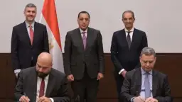 رئيس الوزراء يشهد توقيع مذكرة...