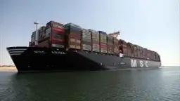 أسامة ربيع: قناة السويس الممر...