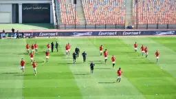 وزير الشباب والرياضة يؤازر المنتخب...