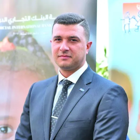 مؤسسة «البنك التجارى الدولى» تتبرع بـ 8 ملايين جنيه لبنك الكساء المصرى