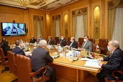 وزير الدولة للإنتاج الحربي" و"وزير...