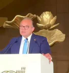 رئيس الرقابة المالية يشهد إطلاق...