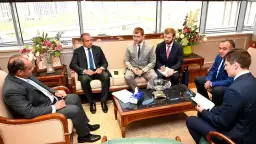 وزير التجارة والصناعة يبحث مع...