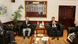 رئيس البريد المصري يستقبل نائب...