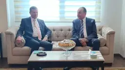 وزير قطاع الأعمال العام يبحث...