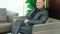 ضياء الدين فرج: أداء الرئيس...