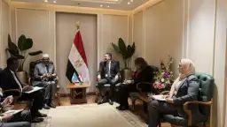   وزير التموين والتجارة الداخلية...