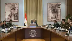 رئيس الوزراء: بدء إجراءات طرح...