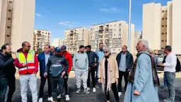 وزير الإسكان يتابع موقف تنفيذ...