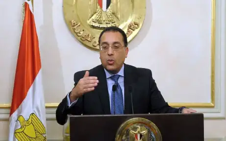 مصطفى مدبولى : يؤكد ضرورة...