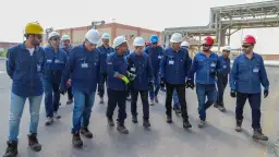 لجنه السلامة بوزاره البترول تشيد...